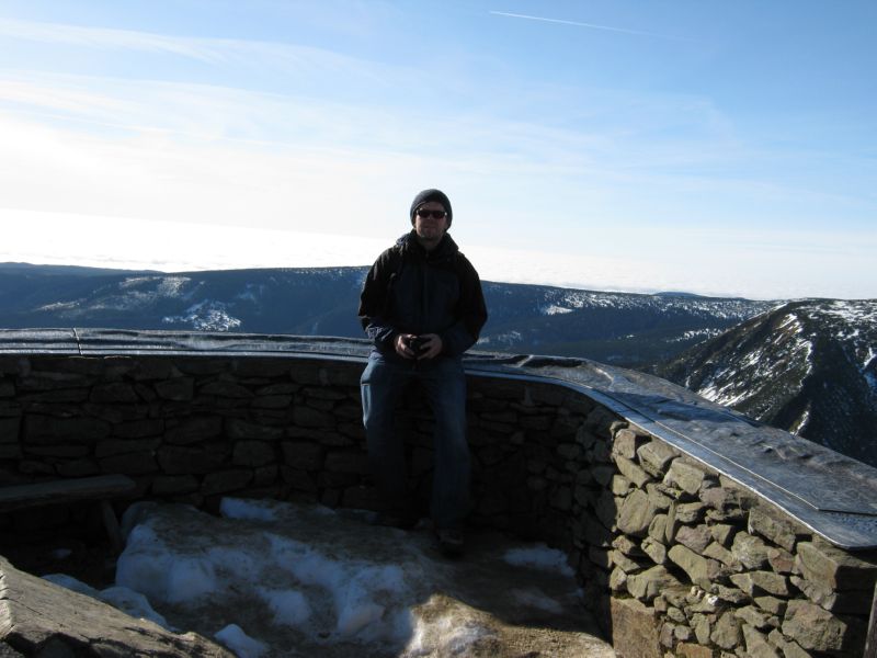 2009-11-01 Snezka (14) again Henrich on summit